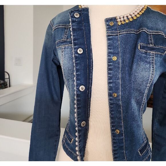 Embellished Pearls And Rhinestones Blue Jean Jacket Size M - Picture 4 of 7
